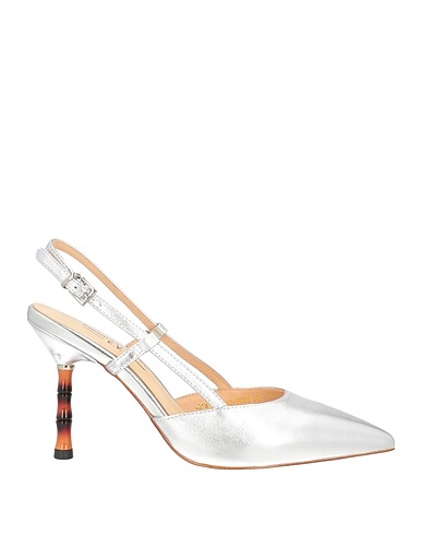 EMANUÉLLE VEE Court Silver Leather