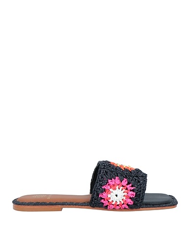 DE SIENA Sandals Black Natural raffia