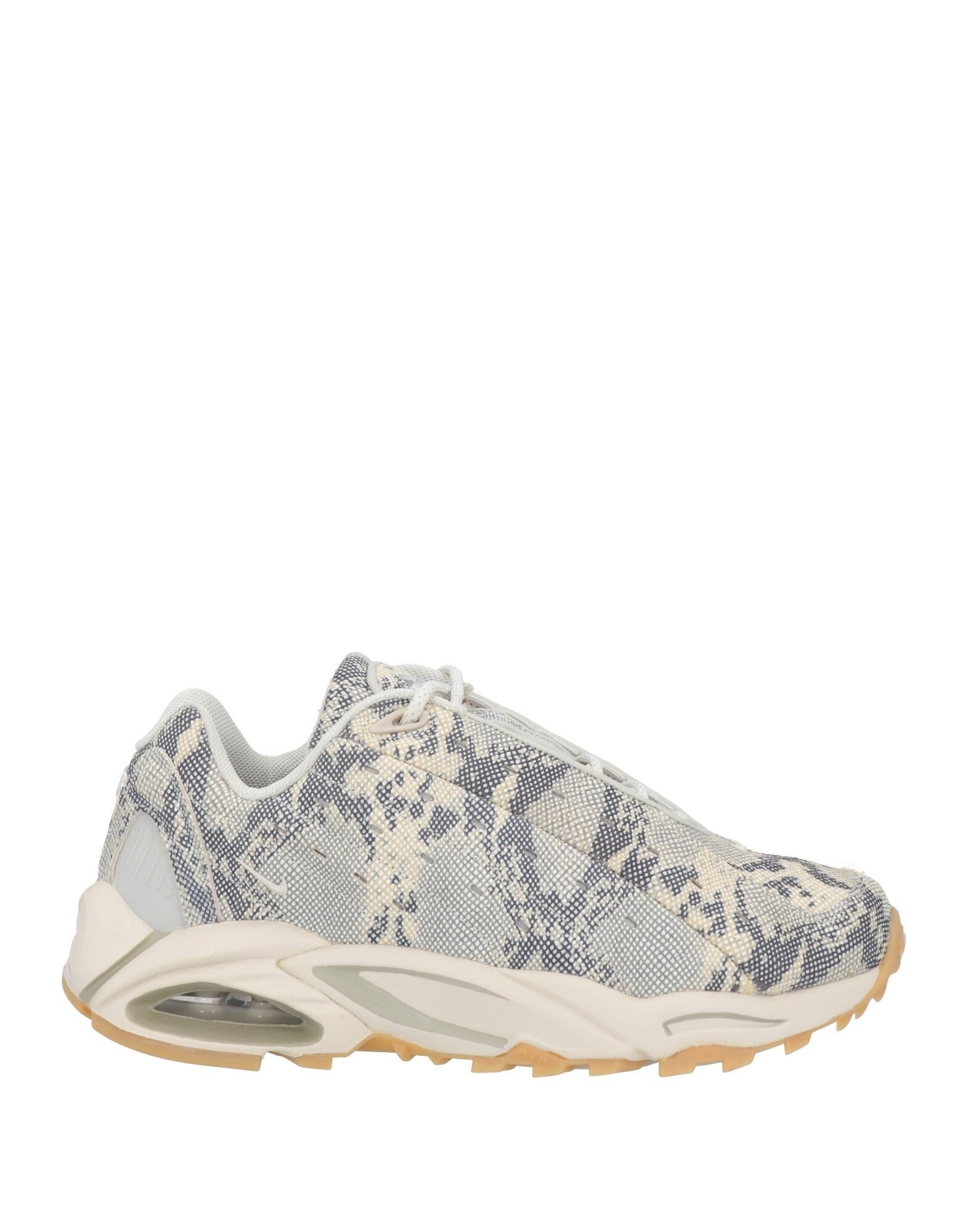 NIKE - スニーカー