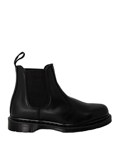 DR. MARTENS