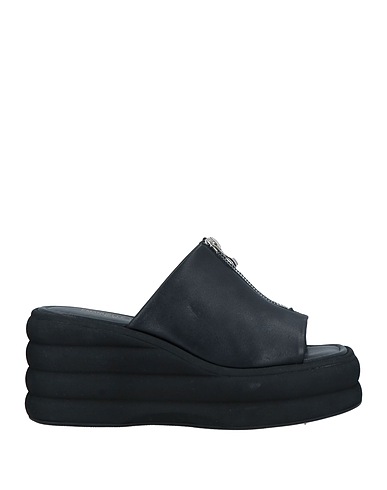 EMANUÉLLE VEE Sandals Black Leather