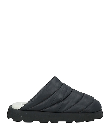 PIUMESTUDIO Mules et sabots Fibres textiles