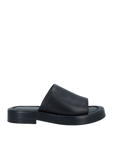 FERRAGAMO Sandals Black Calfskin