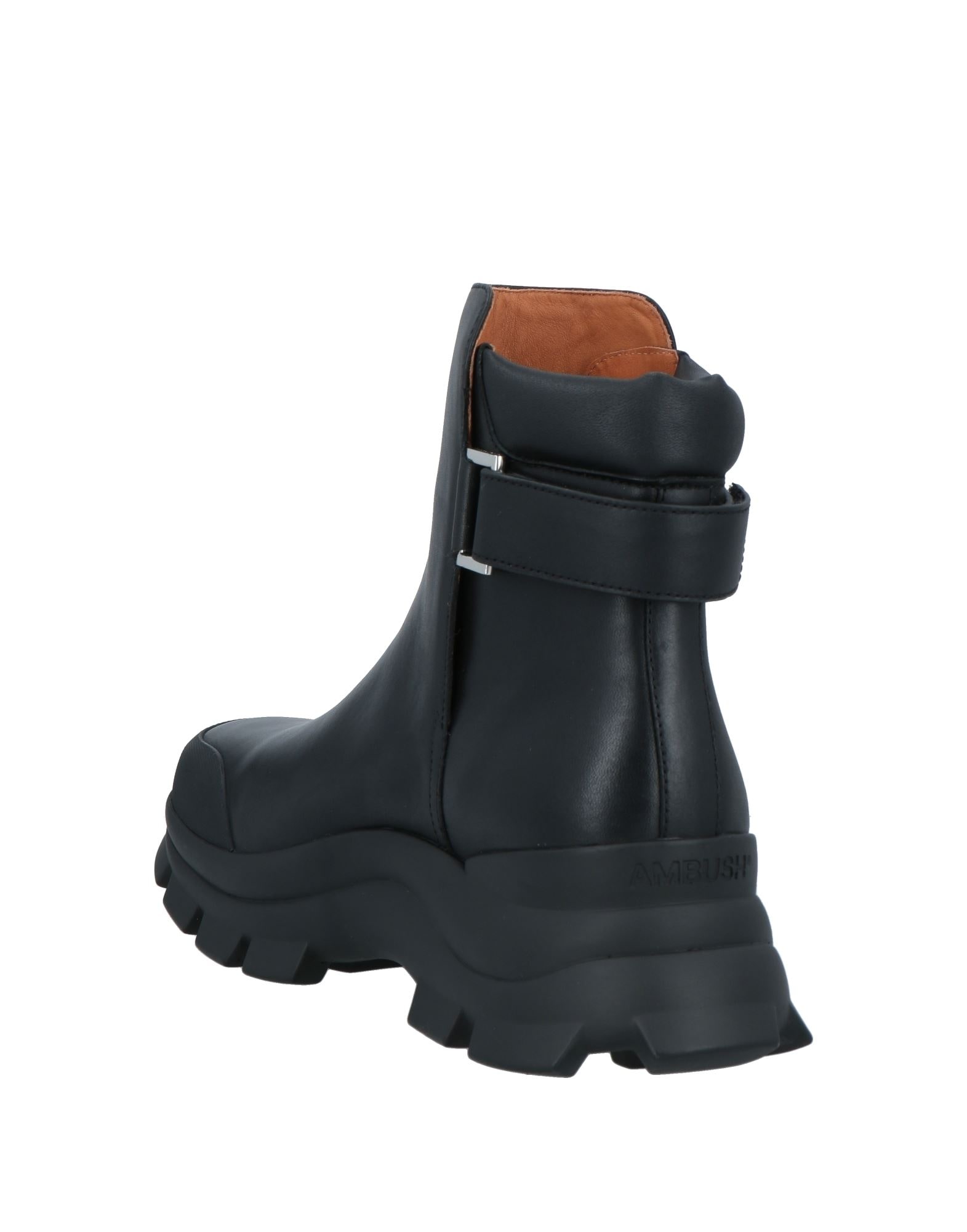 YOOX Online Fashion Design Shopping