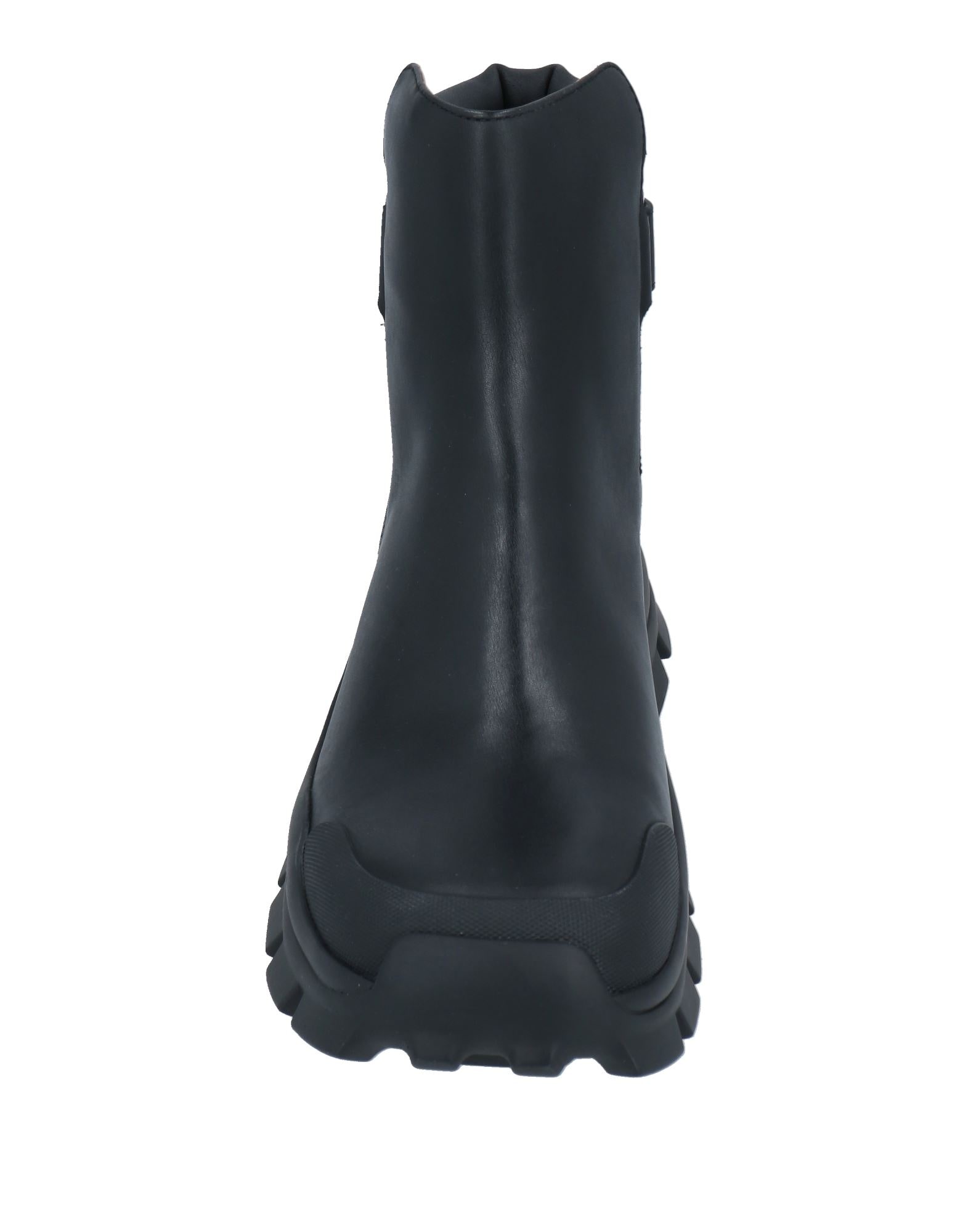 YOOX Online Fashion Design Shopping