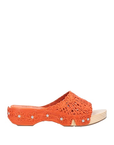 CLAIRE CHARLOTTE Mule e zoccoli Ruggine Pelle