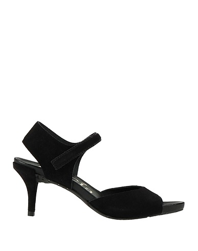 PEDRO GARCÍA Sandals Black Leather