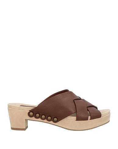 PEDRO GARCÍA Sandals Dark brown Cowhide