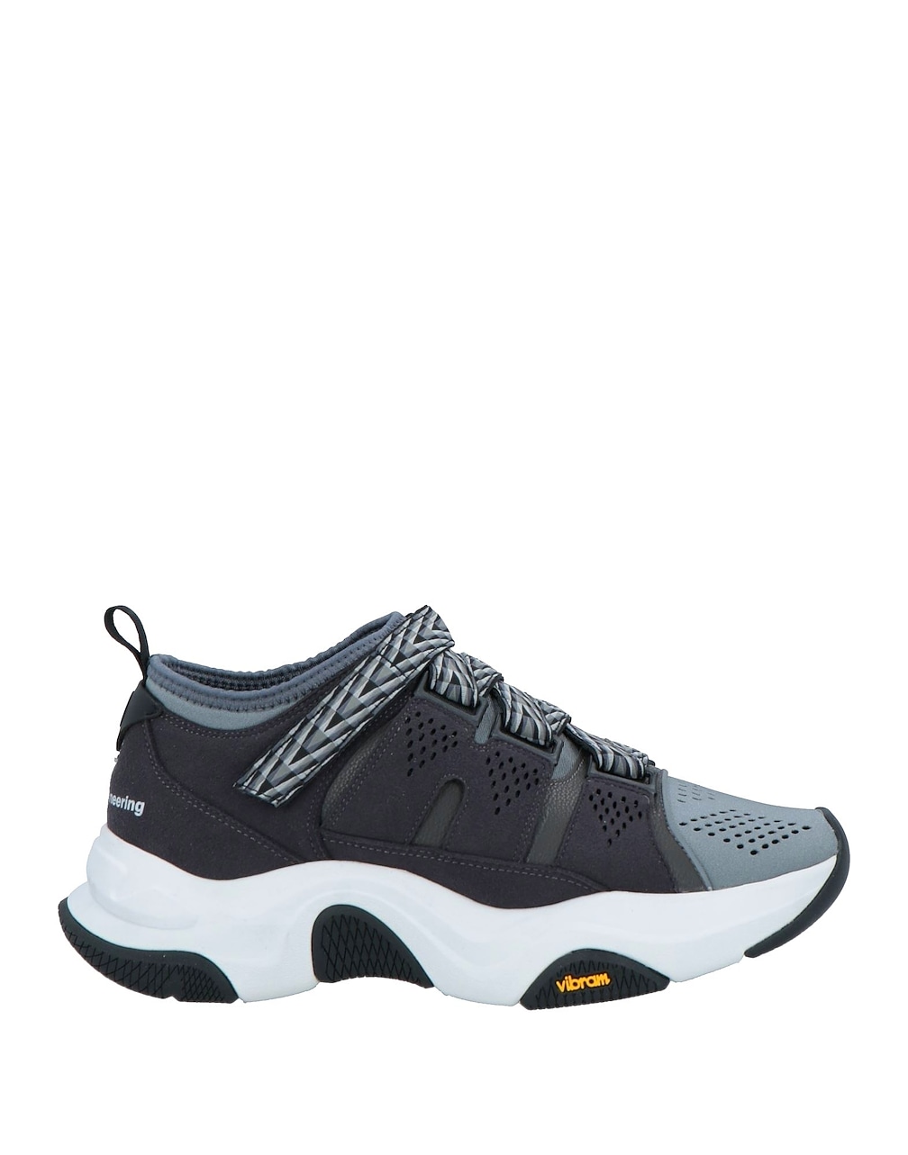 WHITE MOUNTAINEERING - Sneakers