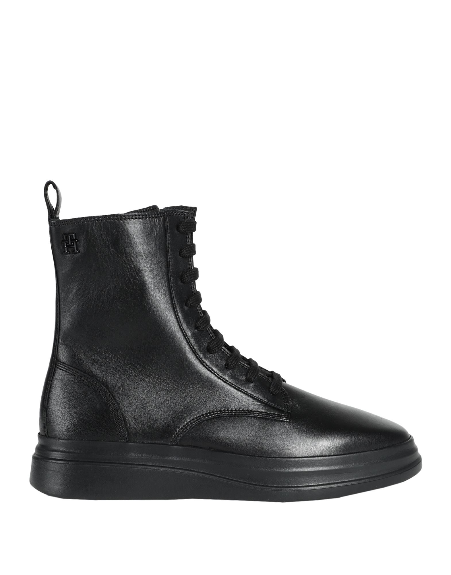 TOMMY HILFIGER - ショートブーツ