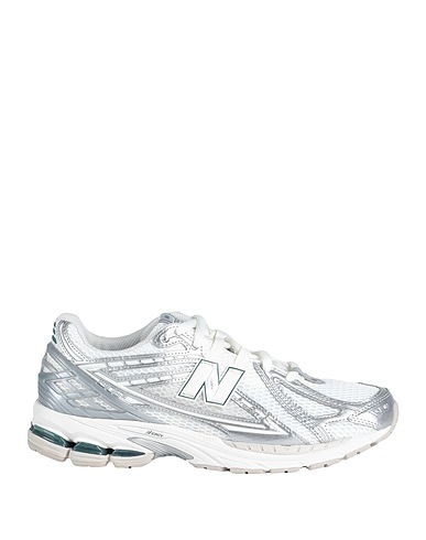 NEW BALANCE Sneakers Argento Fibre tessili, Fibre sintetiche