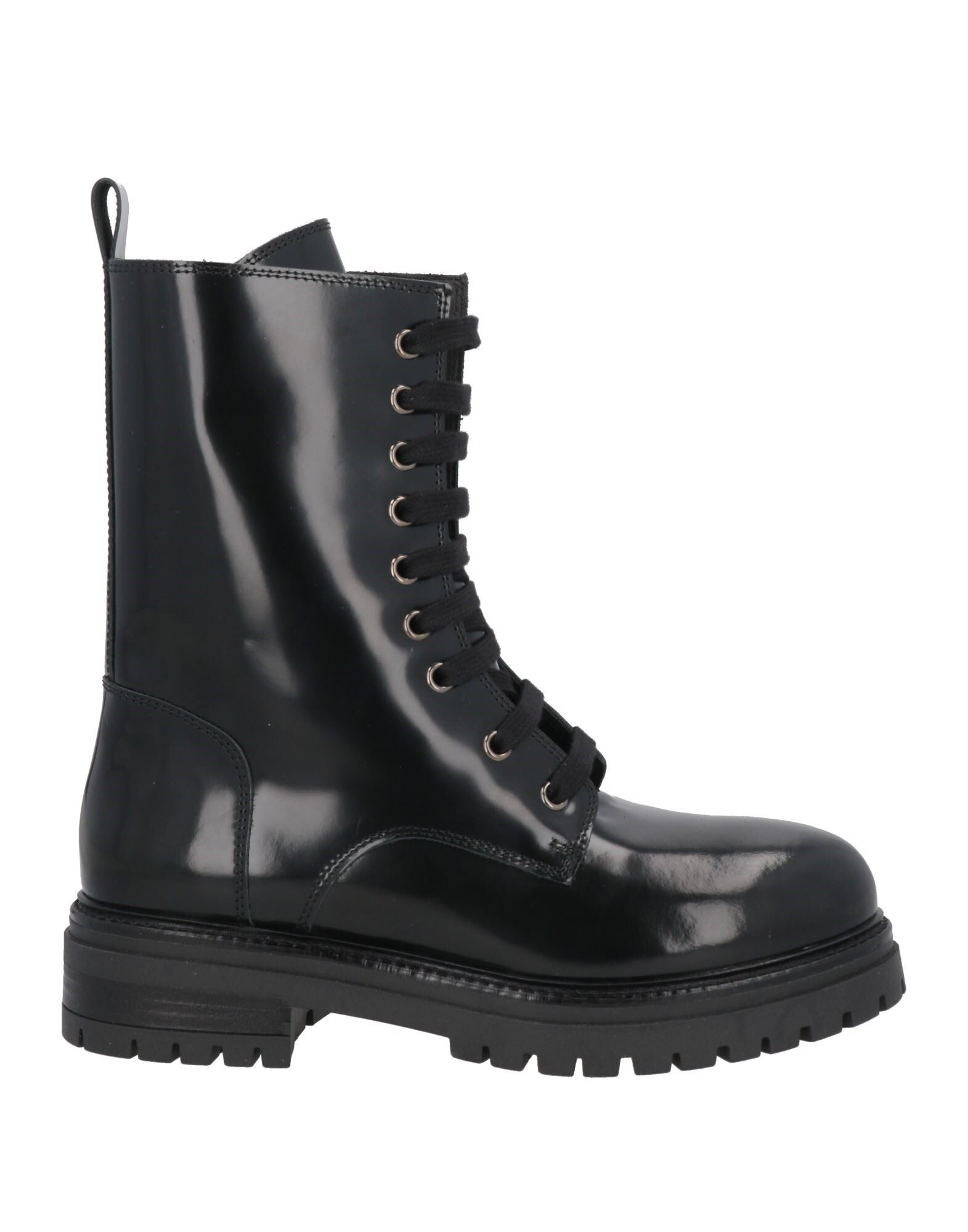 VARENTINO garavani ショートブーツ 国内即発】VALENTINO ロックスタッズブーツ (VALENTINO/ショート
