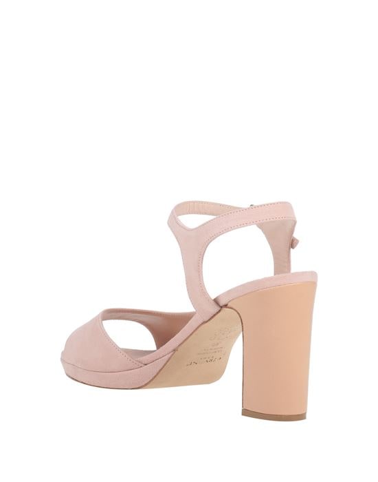 CERVONE Сандалии