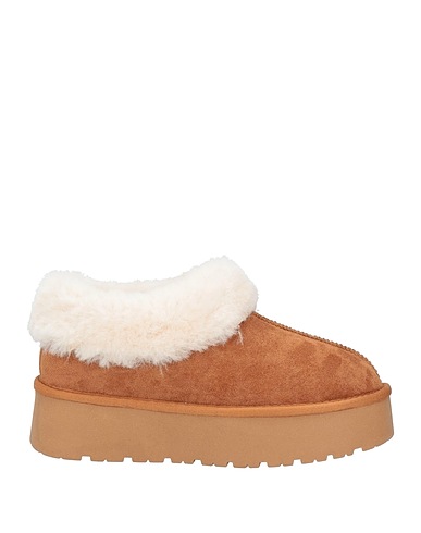 XTI Ankle boot Camel Textile fibres