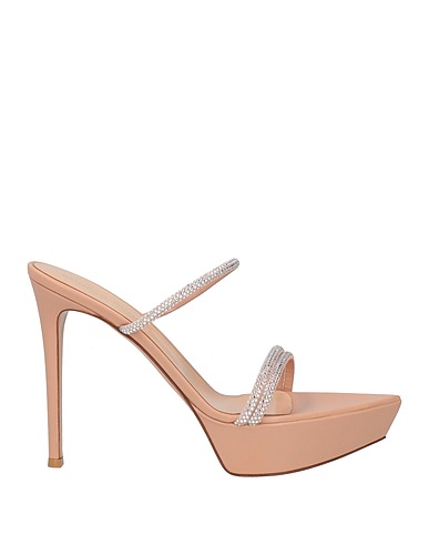 GIANVITO ROSSI Sandals Blush Leather