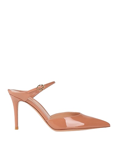 GIANVITO ROSSI Mules and clogs Blush Leather
