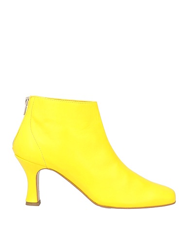 NOA A. Ankle boot Leather
