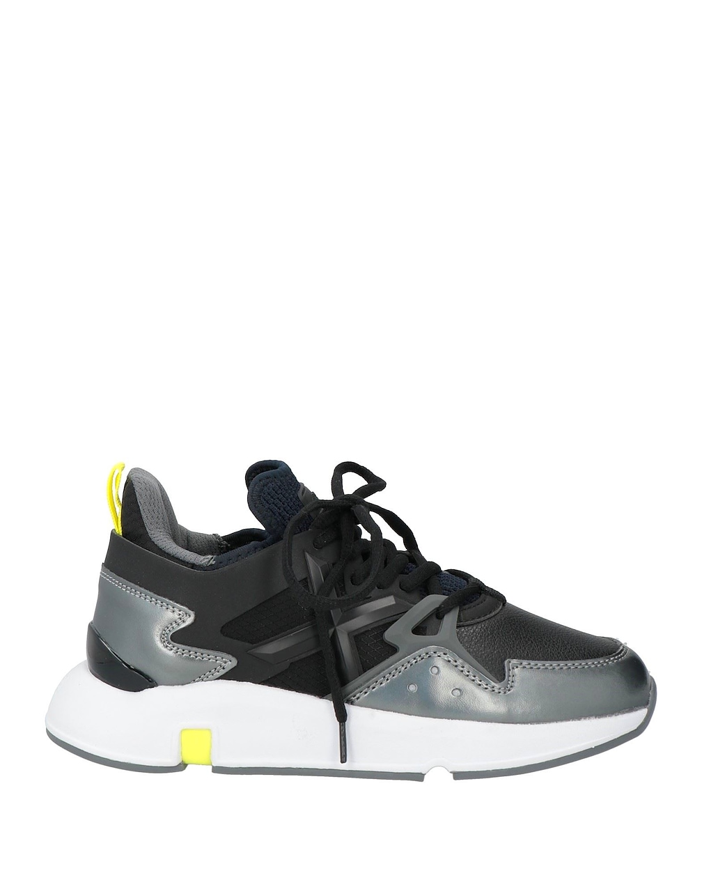 MUNICH - Sneakers