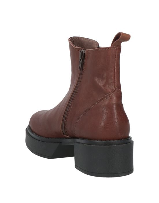 JOANN Полусапоги и высокие ботинки