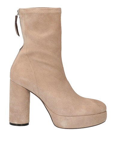 VIC MATIĒ Stiefelette Leder