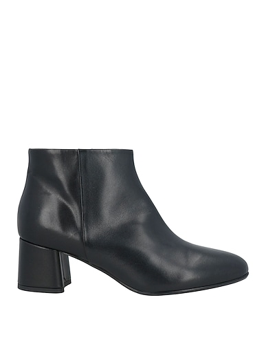 ANNA F. Ankle boot Black Leather