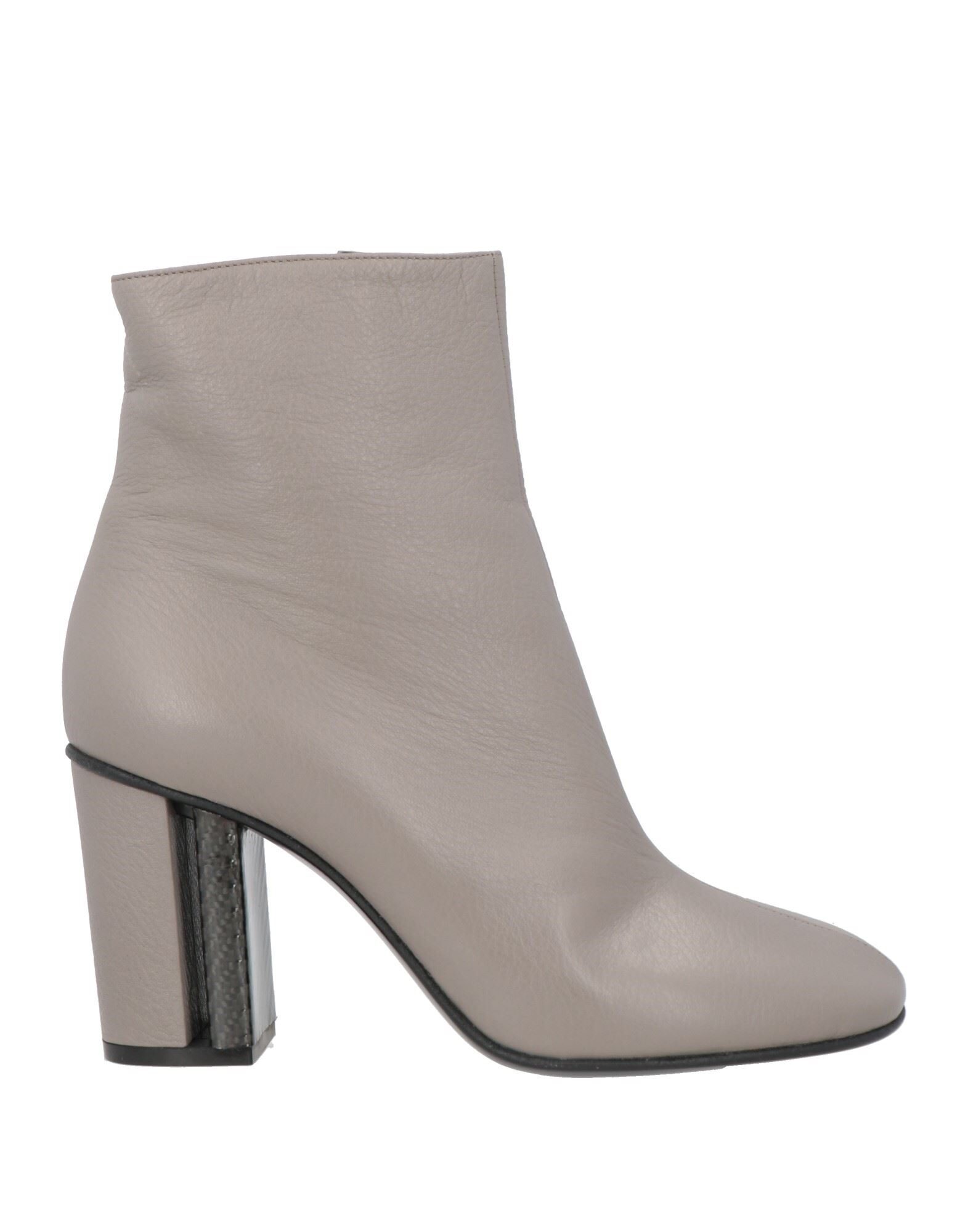 STEPHEN VENEZIA Footwear | Black Women's Boots | YOOX