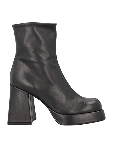 CURIOSITÉ Ankle boot Black Calfskin