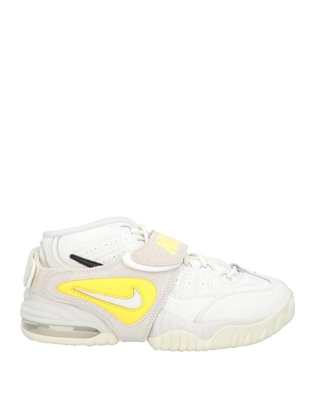 NIKE - Trainers