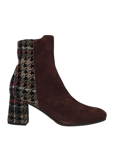 VILLAMORI Ankle boot Dark brown Leather, Textile fibres