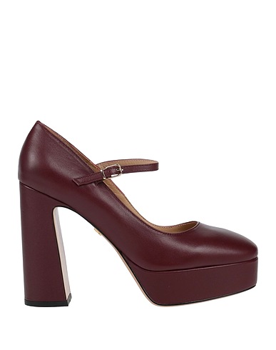 LOLA CRUZ Court Burgundy Leather