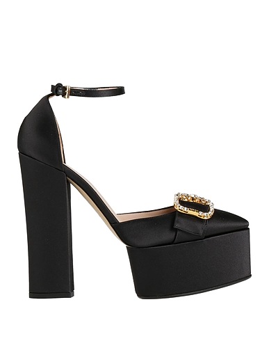 N°21 Pump Black Textile fibers