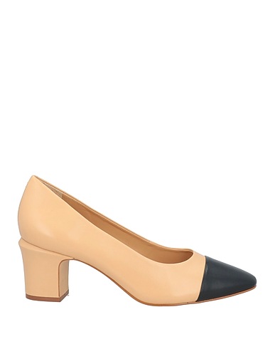 CARRANO Court Black Leather