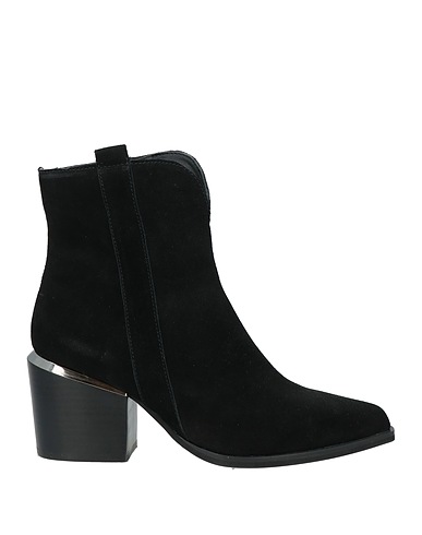 ALMA EN PENA. Ankle boot Black Leather