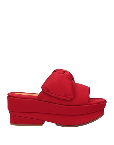 CHIE MIHARA Sandals Red Textile fibers