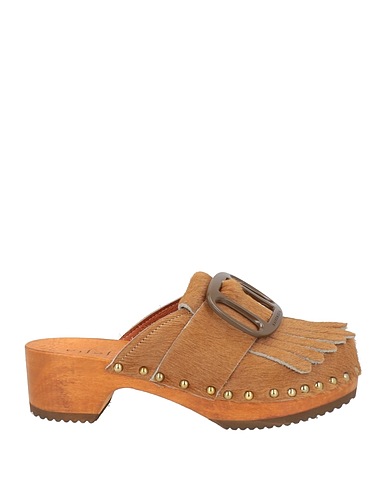 JEJIA Mules and clogs Camel Leather
