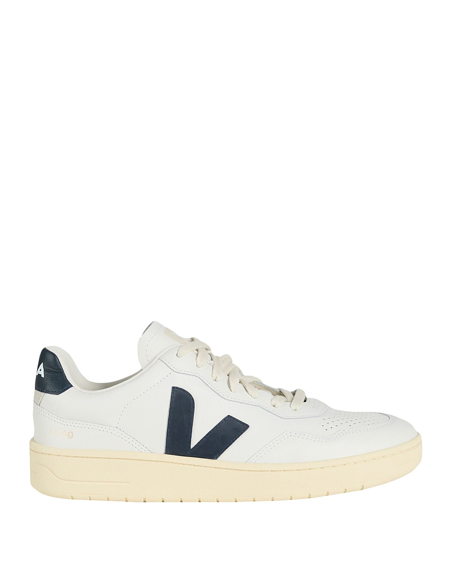 【関税&送料込】Veja Sneakers Women's Sneakers and Shoes | VEJA