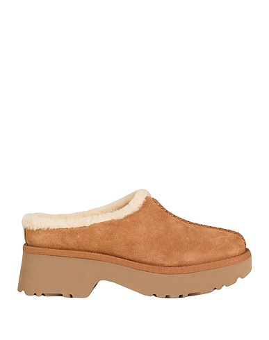 UGG Mules and clogs NEW HEIGHTS COZY CLOG Camel Shearling