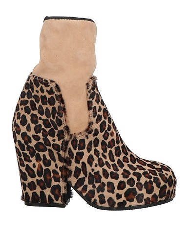 RANDOM IDENTITIES Ankle boot Beige Leather