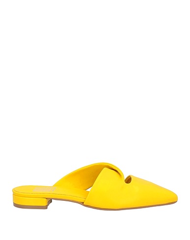BALIĒ Mules and clogs Yellow Leather