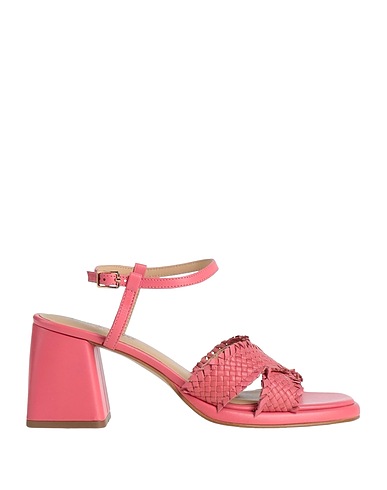 EMANUÉLLE VEE Sandals Magenta Leather