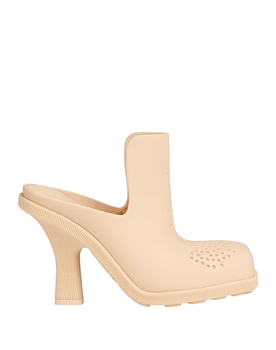 BURBERRY Mules and clogs Beige Rubber