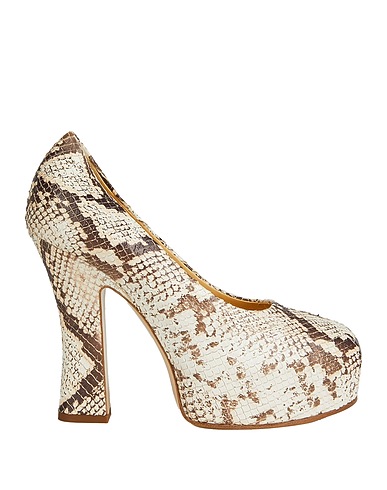 BURBERRY Pump Off white Leather
