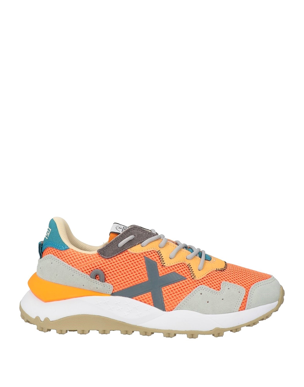 MUNICH - Sneakers