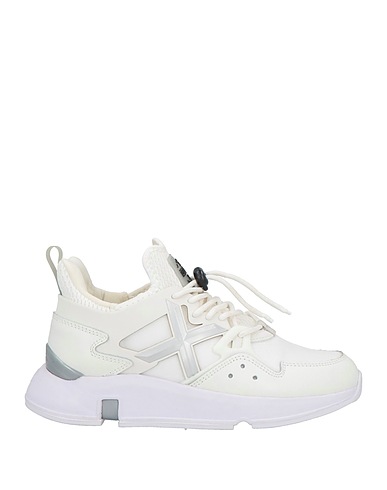 MUNICH Sneakers Weiß Gewebefasern
