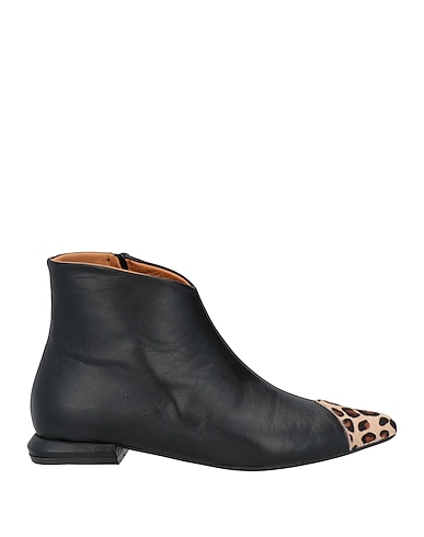 EPOCHE' XI Ankle boot Black Leather