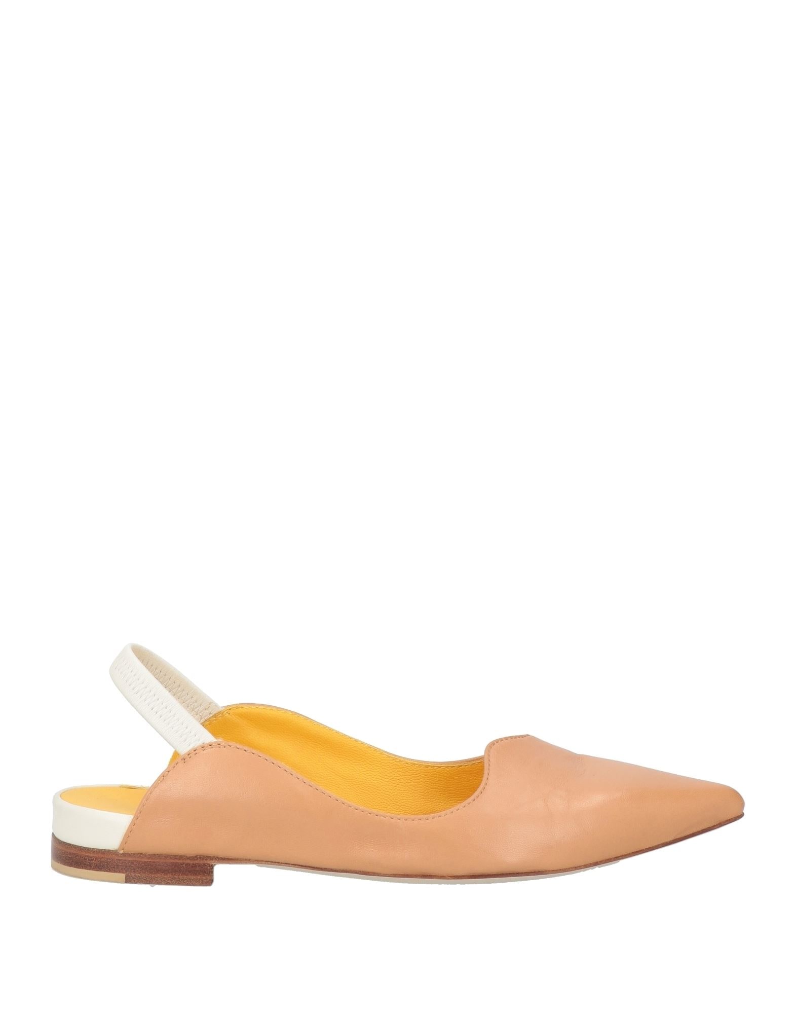 MAISON MARGIELA | Yellow Women's Laced Shoes | YOOX