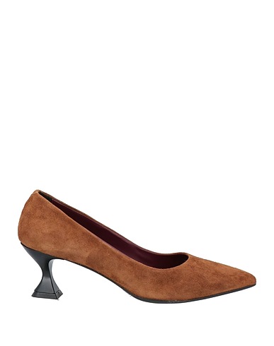 C.WALDORF Pump Camel Leather