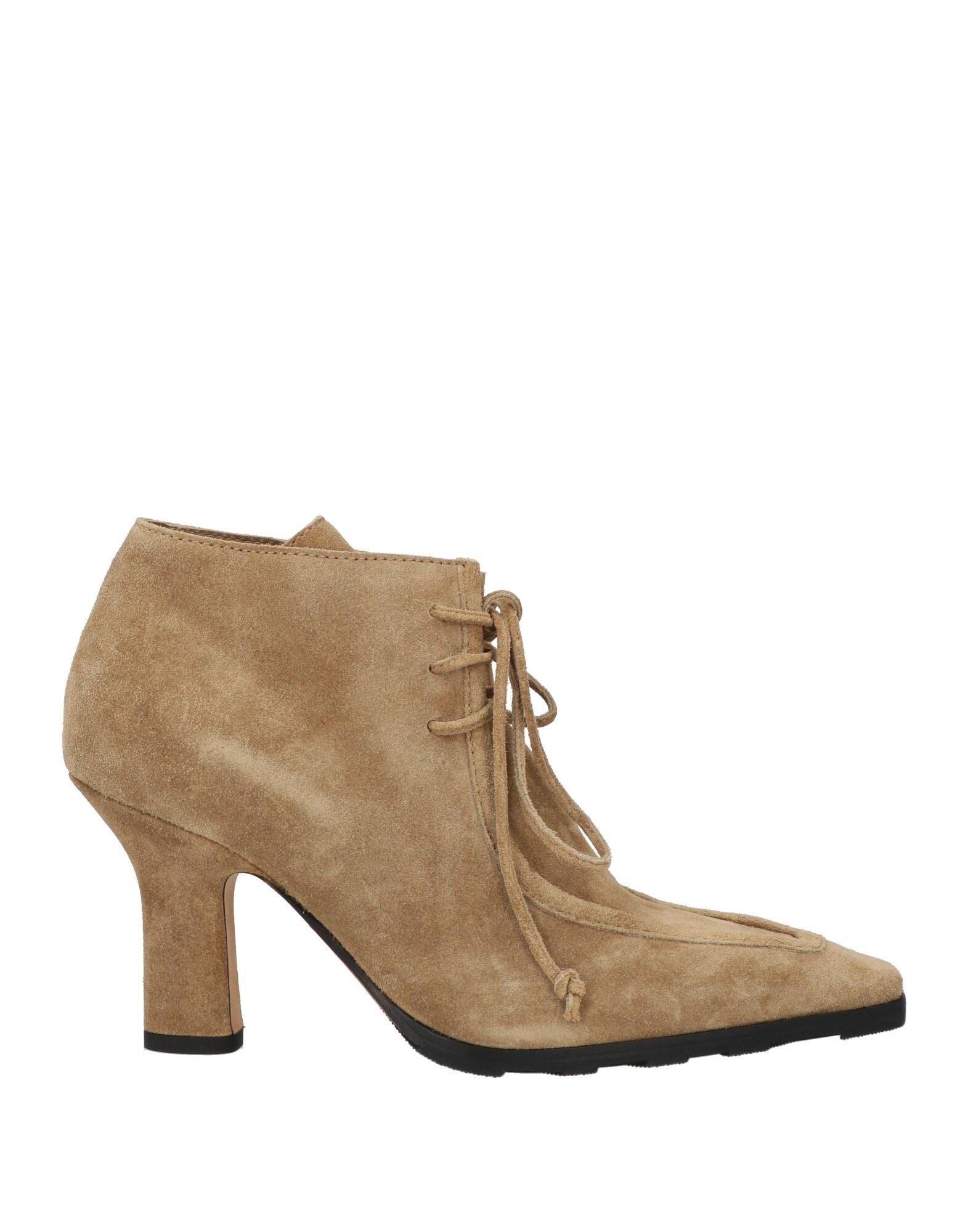 BURBERRY - Ankle boots