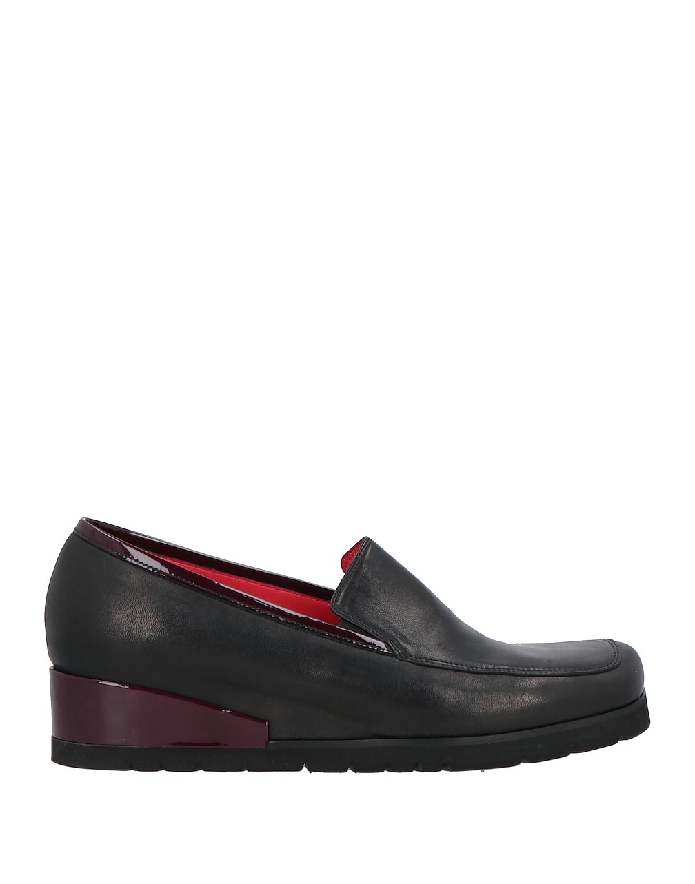 PAS DE ROUGE - Loafers