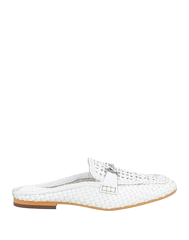 MNG COLLECTION Mules and clogs White Leather